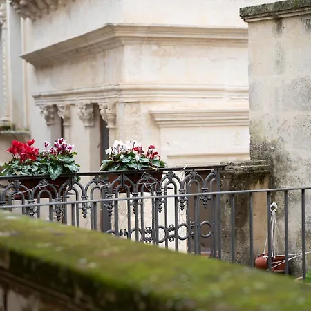 Victoria - Historical Centre * Лечче