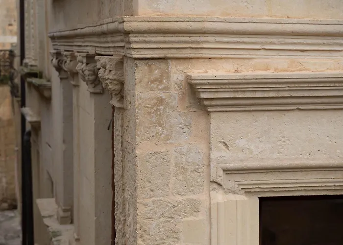 Victoria - Historical Centre *