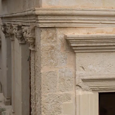 Victoria - Historical Centre *